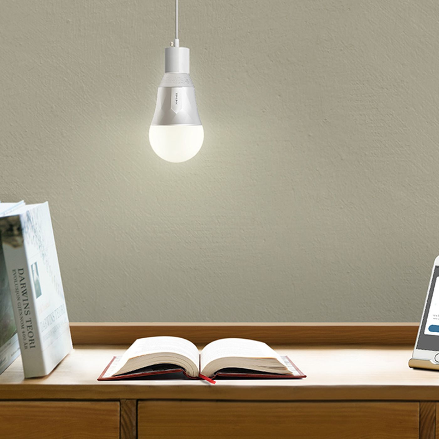 Lighting setup installation in Toronto home